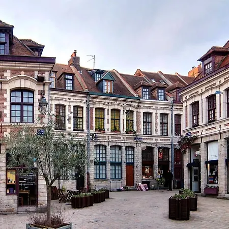 Superb Flat In The Heart Of Old Lille! *