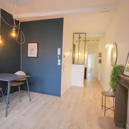 Superb Flat In The Heart Of Old Lille! アパート リール
